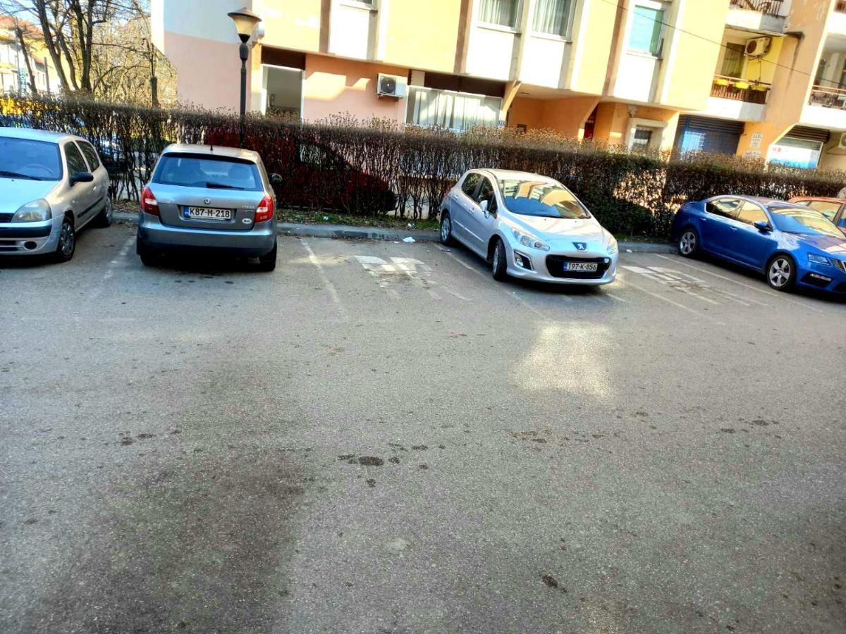 Stan Na Dan Centar Banja Luka Apartment Exterior photo